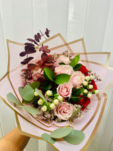 Load image into Gallery viewer, Bouquet de Rosas