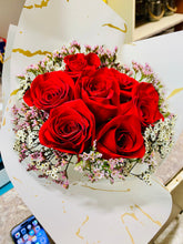 Load image into Gallery viewer, Bouquet de Rosas
